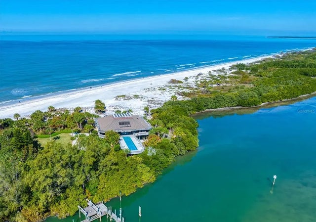 1198 Mandalay Point, CLEARWATER