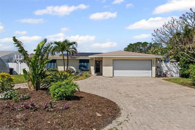 3497 Coquina Key Drive Se, ST PETERSBURG