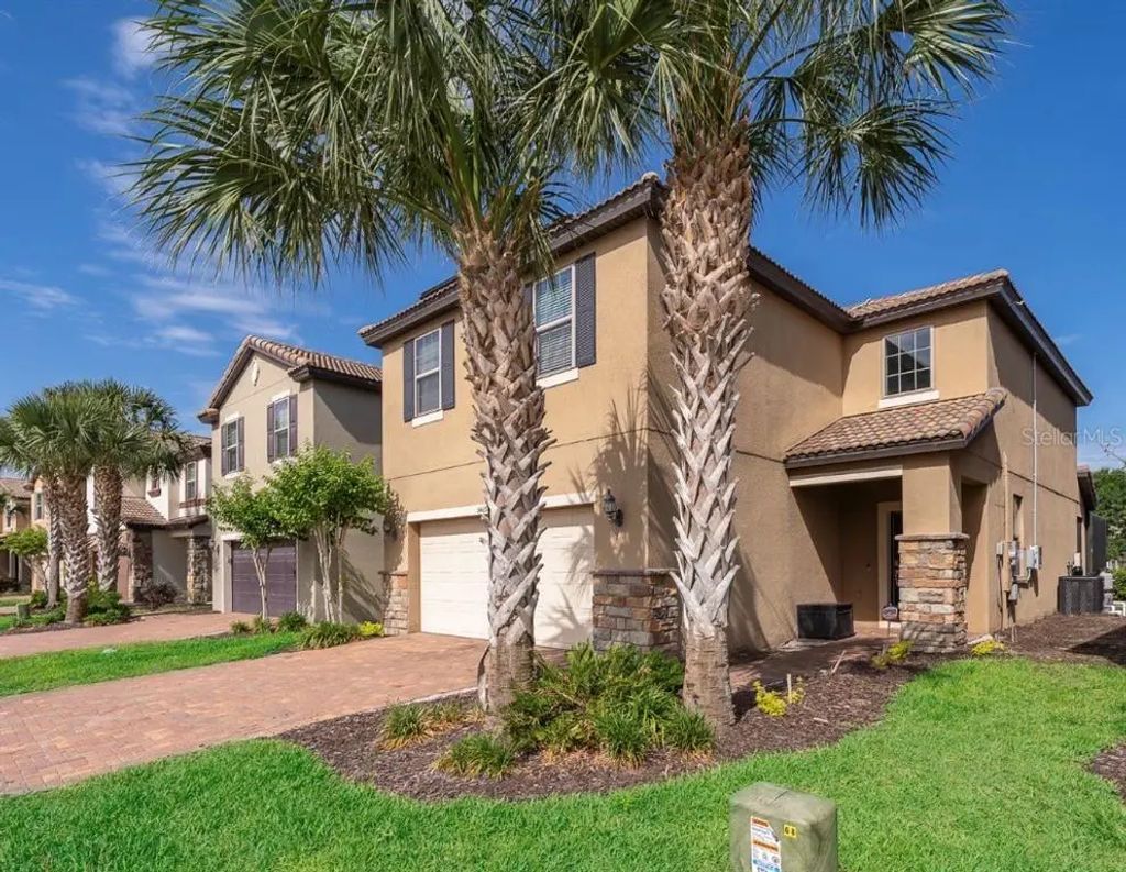 5429 Misty Oak Circle, DAVENPORT