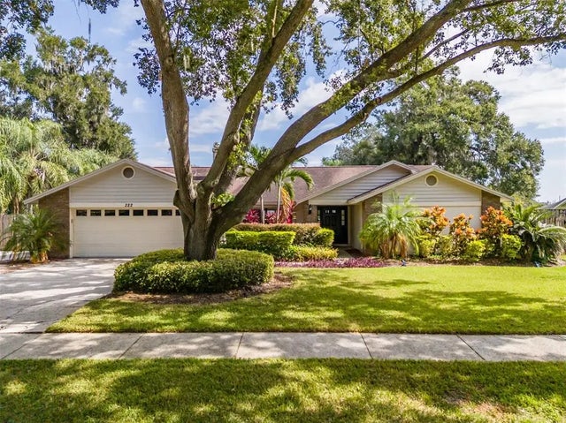 222 Halton Circle, SEFFNER