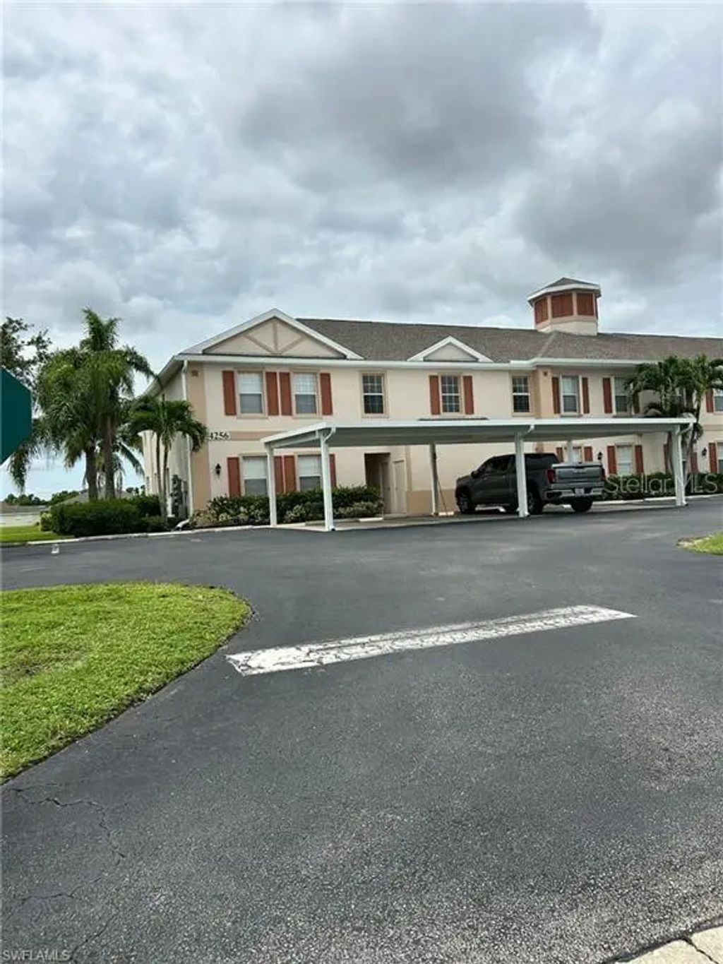 4256 Liron Avenue 103, FORT MYERS