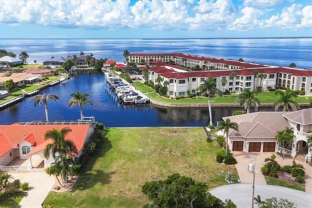 7 Hibiscus Drive, PUNTA GORDA