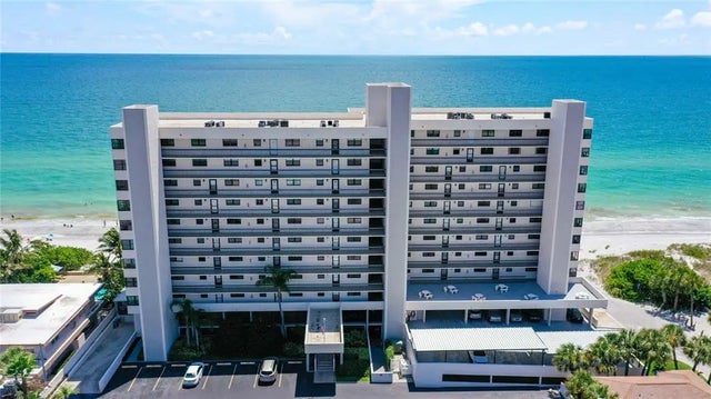 15462 Gulf Boulevard 307, MADEIRA BEACH