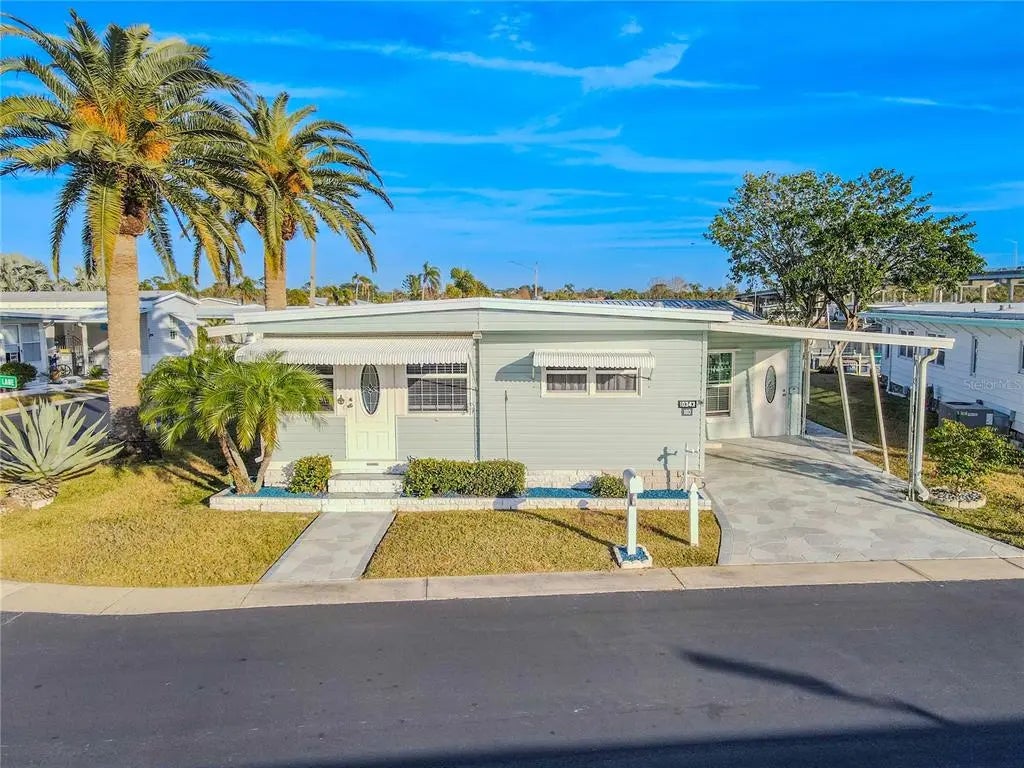 10343 Magnolia Lane 180, LARGO