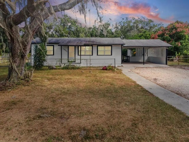 10703 Williams Road, THONOTOSASSA