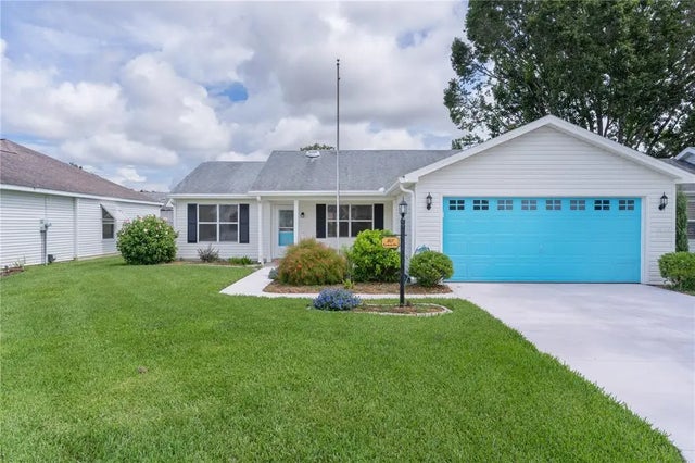 807 Ramos Drive, THE VILLAGES