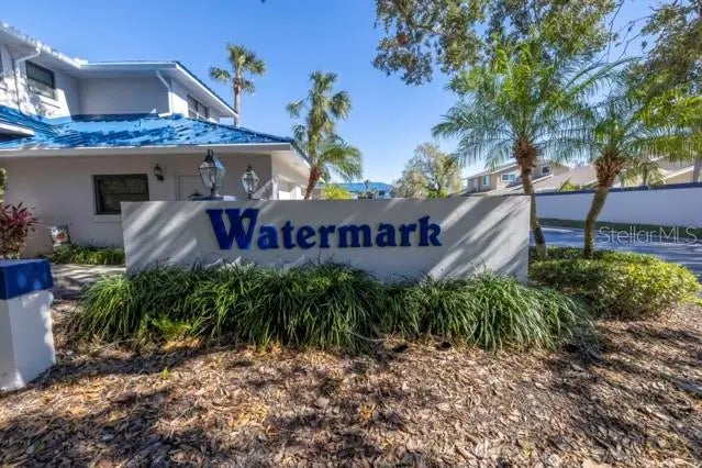 1621 Watermark Circle Ne 1621, ST PETERSBURG