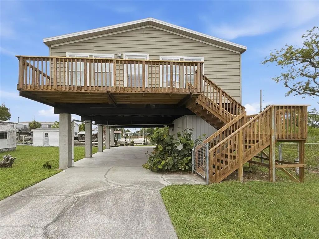 6839 Curlew Lane, HUDSON