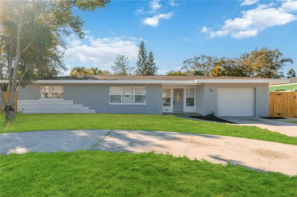 540 Milwaukee Avenue, DUNEDIN