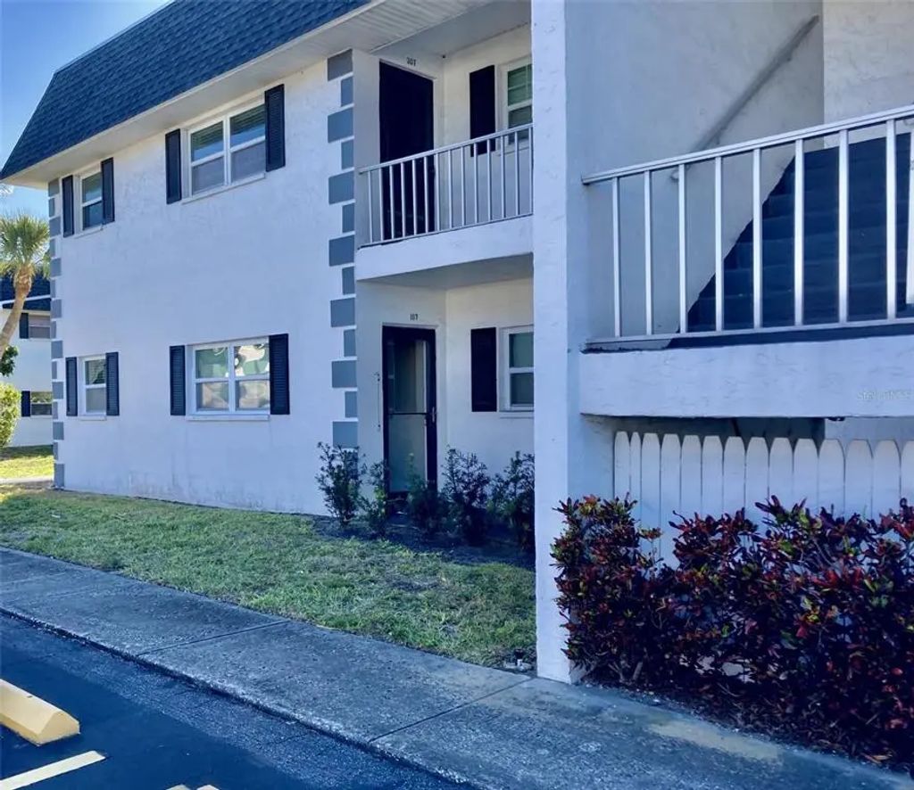 304 47th Avenue Drive W 307, BRADENTON