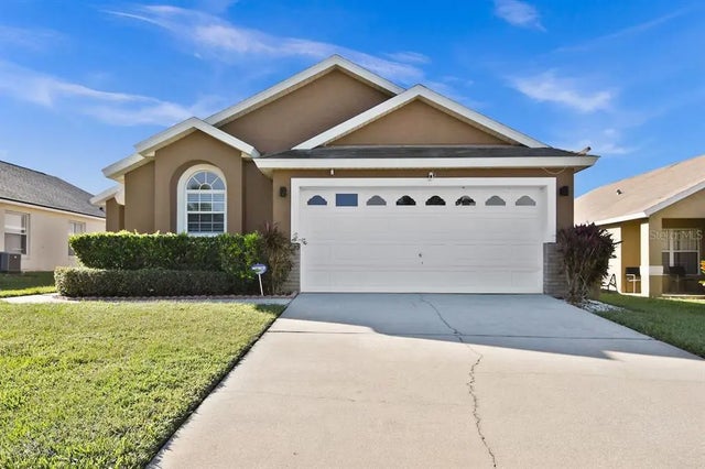 8082 Santee Drive, KISSIMMEE