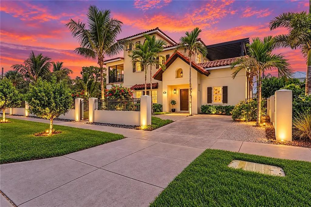 301 Ponce De Leon Avenue, VENICE