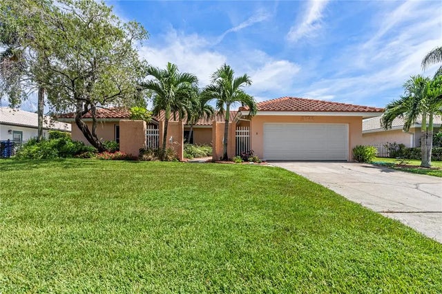 2044 Montana Avenue Ne, ST PETERSBURG