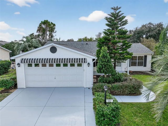 1201 De La Fuente Court, THE VILLAGES