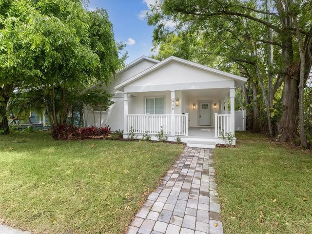 445 33rd Avenue N, ST PETERSBURG