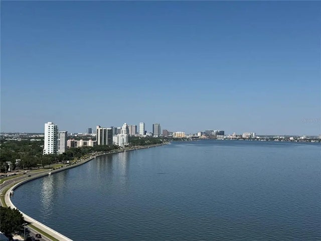 3301 Bayshore Boulevard 2003d, TAMPA