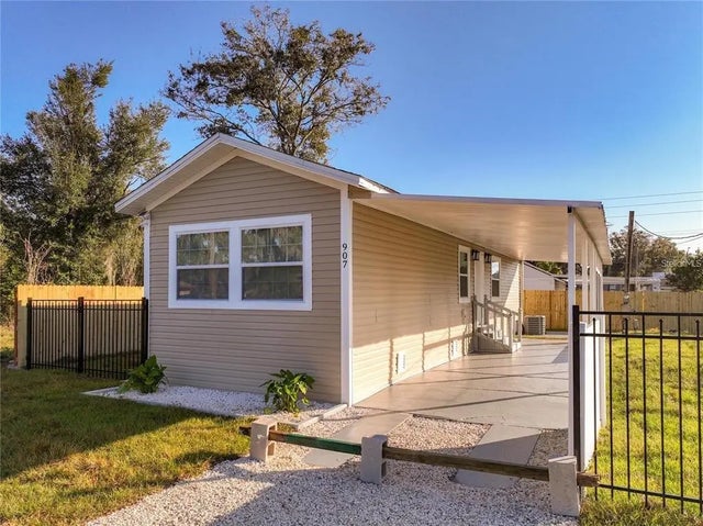 907 Waneta Avenue, LAKELAND