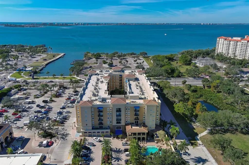 1064 N Tamiami Trail 1433