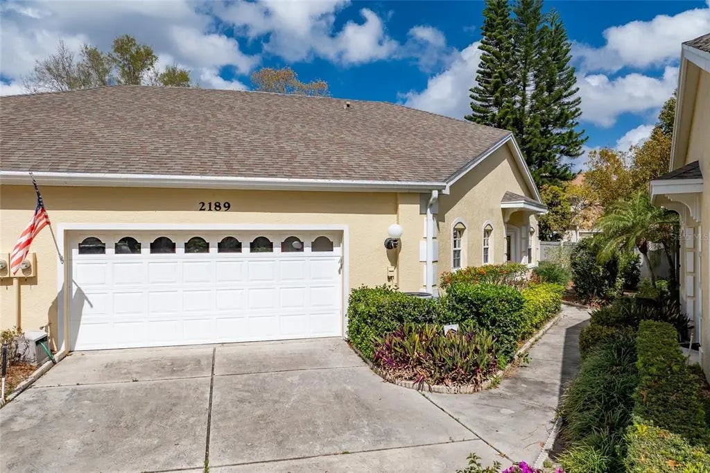 2189 Oak Forest Lane, PALM HARBOR