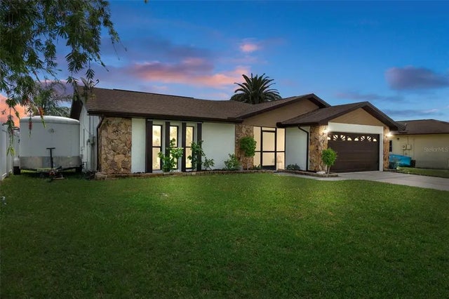 9910 Island Harbor Drive, PORT RICHEY