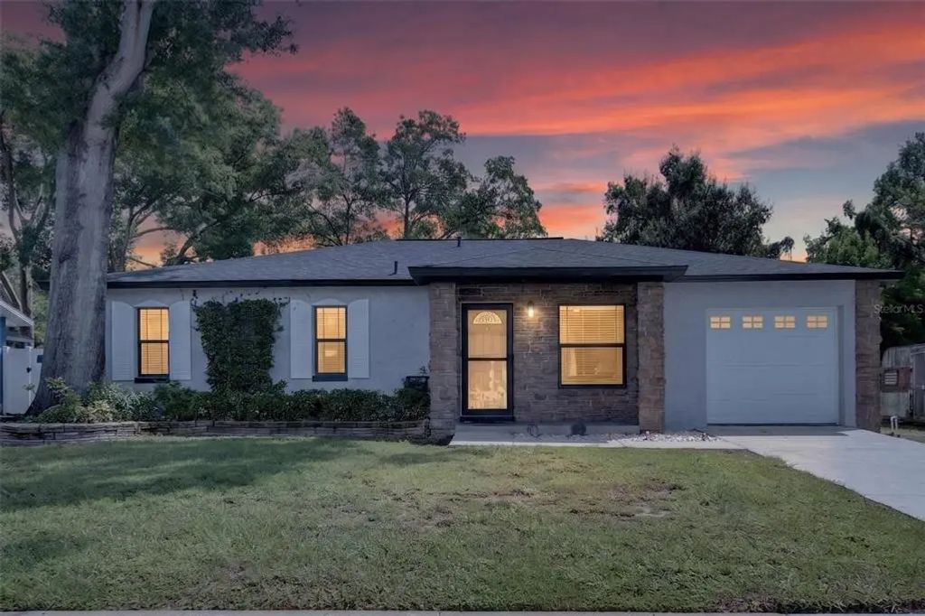 906 Cutler Drive, SEFFNER
