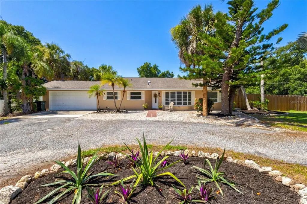 211 Avenida De Bahia, NOKOMIS