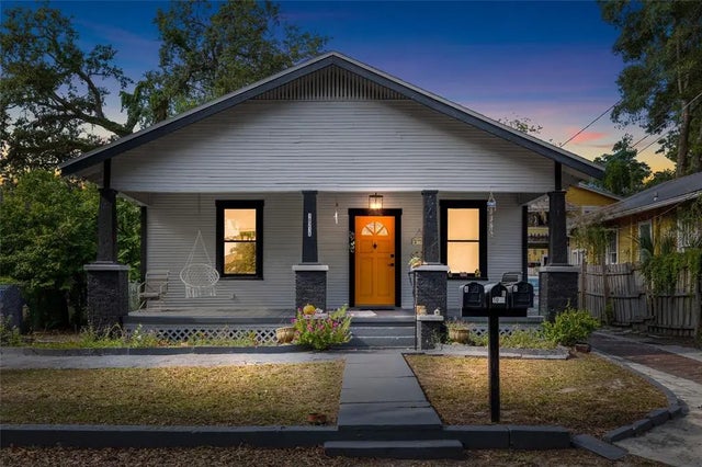 1021 E Cayuga Street, TAMPA