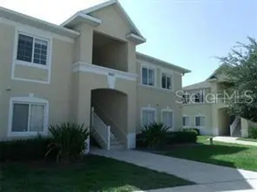 6431 Cypressdale Drive 202, RIVERVIEW