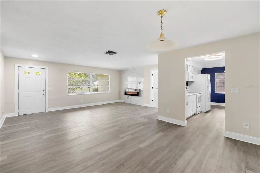 12 of 51 - 1820 Patlin Circle N, LARGO, FL