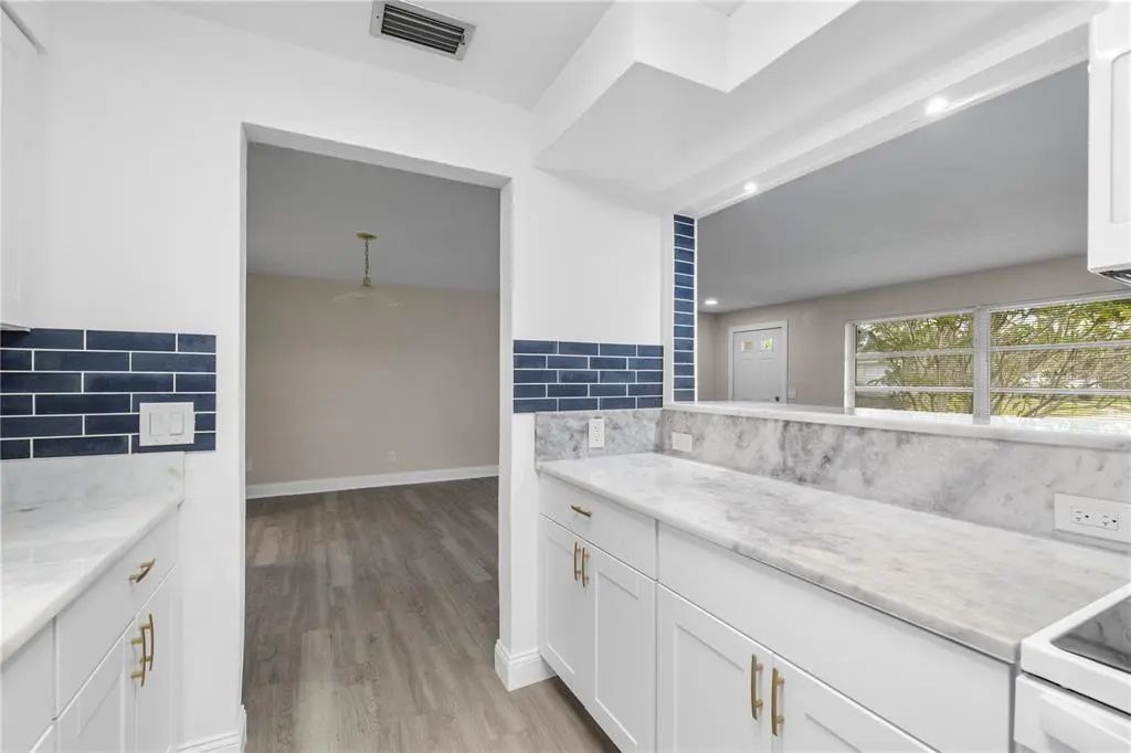 21 of 51 - 1820 Patlin Circle N, LARGO, FL
