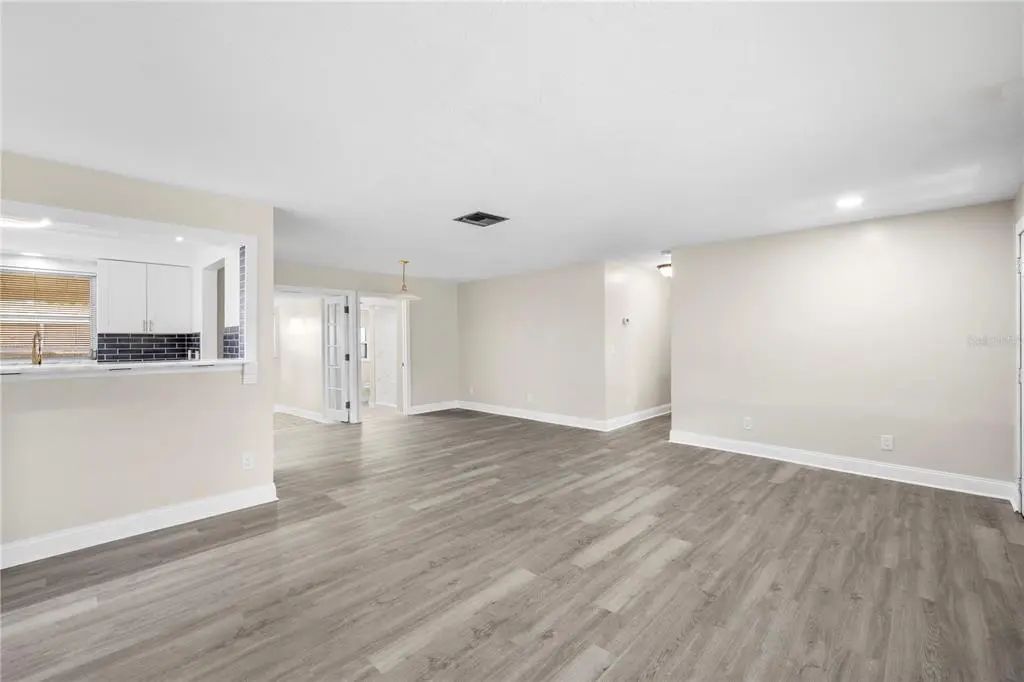 7 of 51 - 1820 Patlin Circle N, LARGO, FL