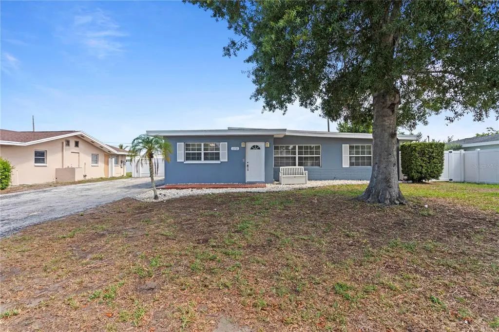 13733 Trinidad Drive, SEMINOLE