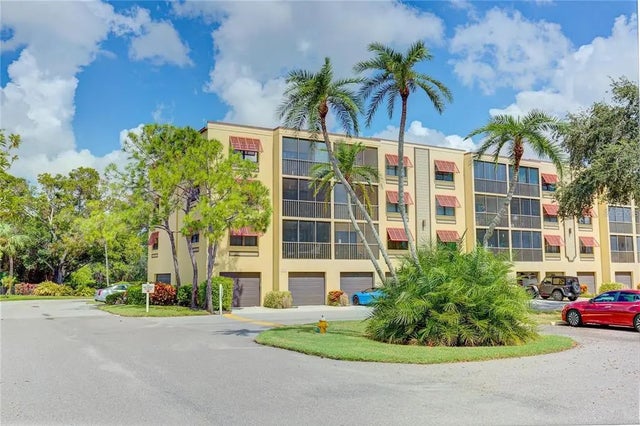 5849 Park Street N 201, ST PETERSBURG