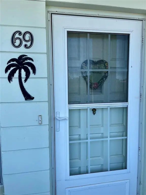 2257 World Parkway Boulevard W 69, CLEARWATER