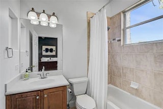 Gulf Shores Realty: 33 4a879f97016fc9ac969b3327d7286da3 s