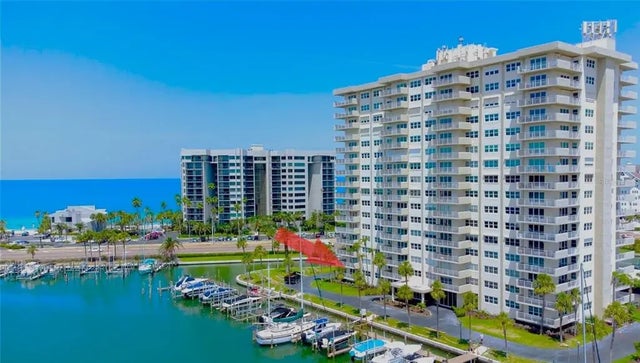 1621 Gulf Boulevard 201, CLEARWATER BEACH