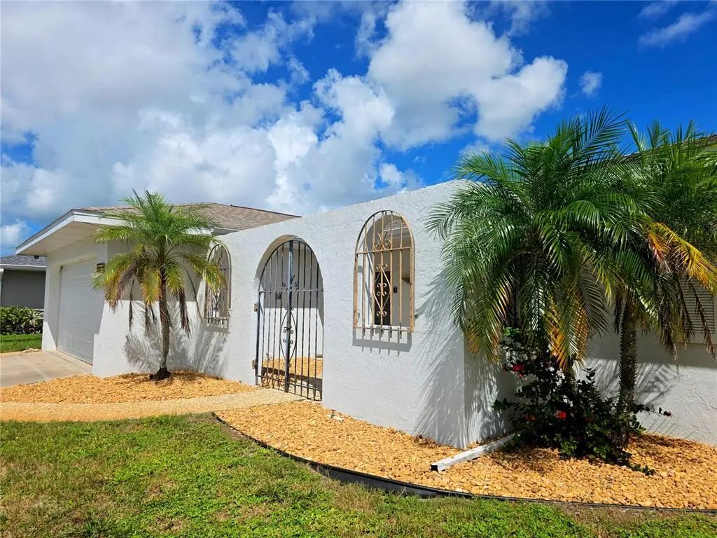 1379 Cambridge Drive, VENICE