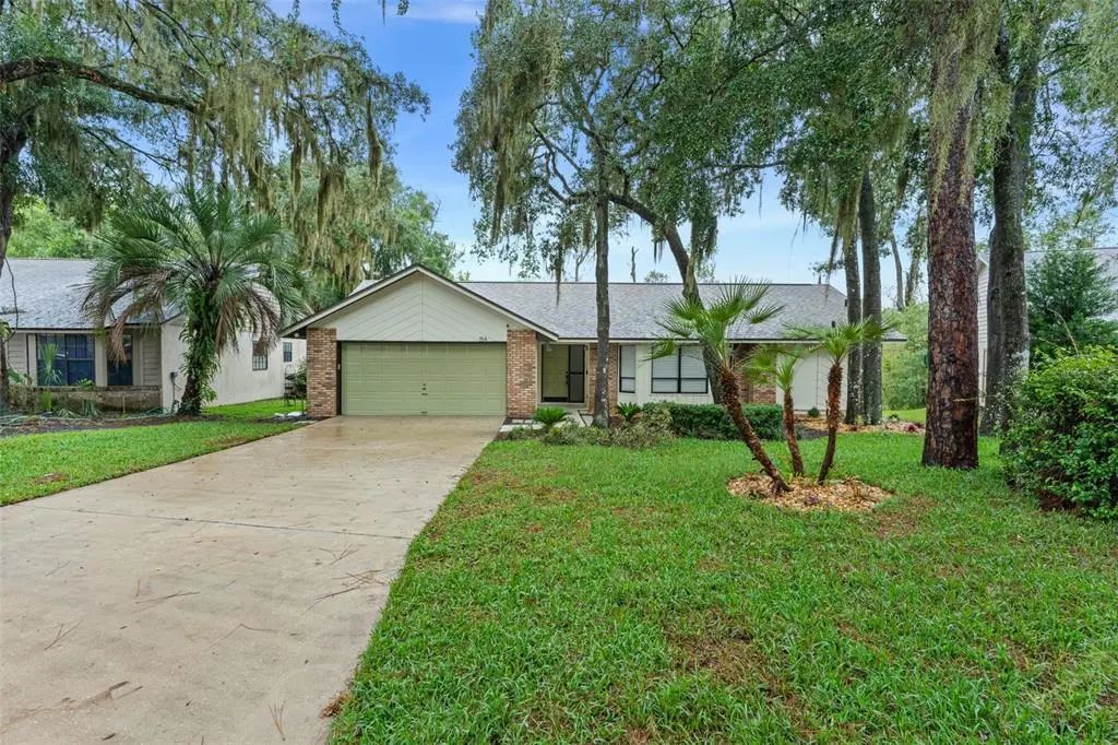 154 Citrus Tree Lane, LONGWOOD