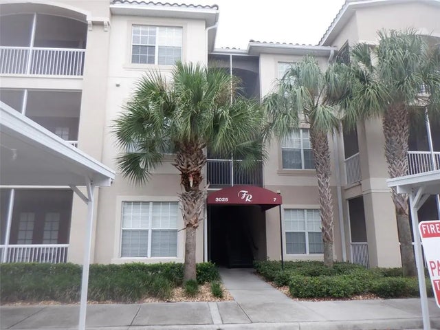 3025 Greystone Loop 207, KISSIMMEE