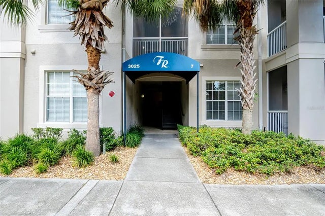 3025 Greystone Loop 207, KISSIMMEE