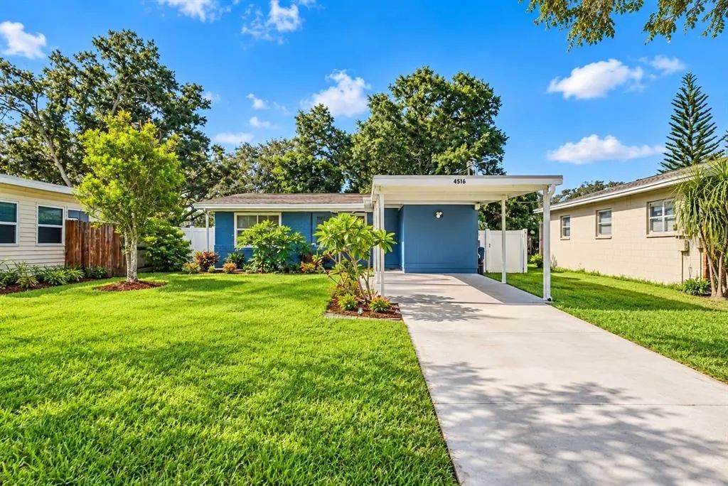 4516 W Paxton Avenue, TAMPA