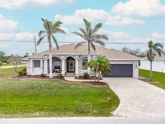 8305 Welsford Road, PORT CHARLOTTE