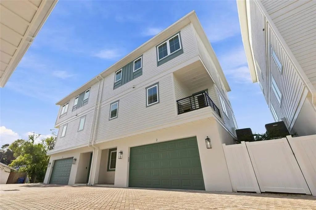 2 of 33 - 407 S Albany Avenue 2, TAMPA, FL