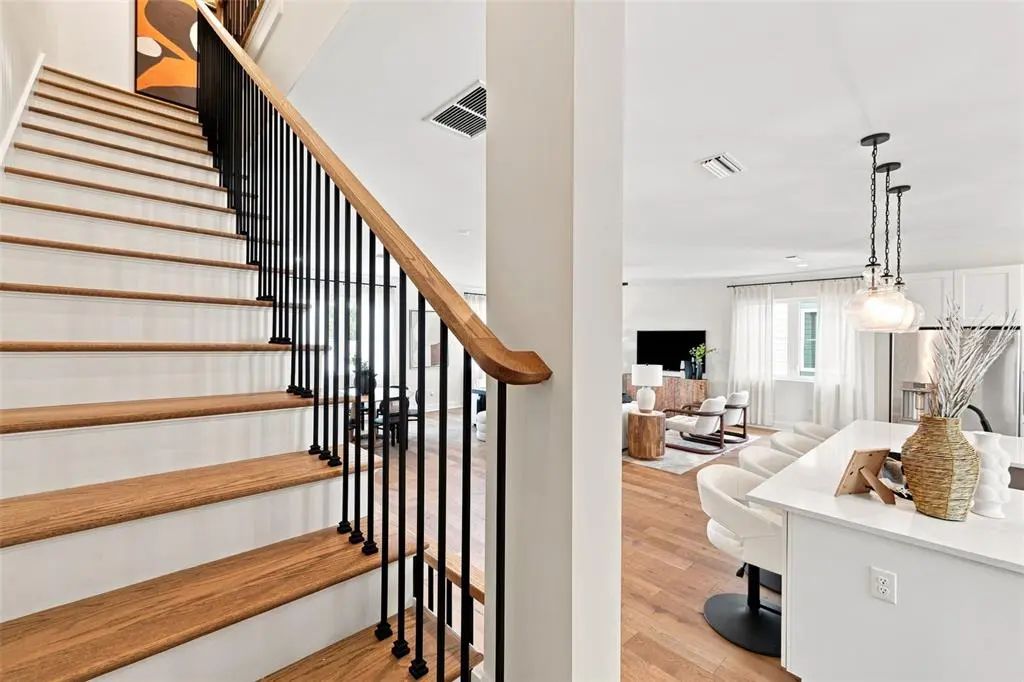 22 of 33 - 407 S Albany Avenue 2, TAMPA, FL