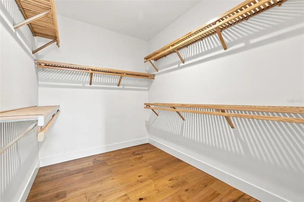 27 of 33 - 407 S Albany Avenue 2, TAMPA, FL