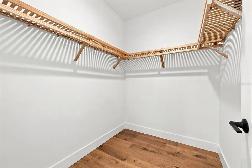 30 of 33 - 407 S Albany Avenue 2, TAMPA, FL