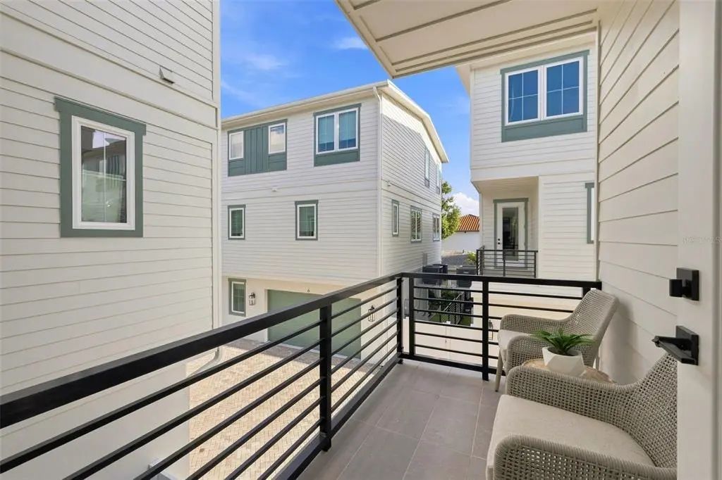 32 of 33 - 407 S Albany Avenue 2, TAMPA, FL