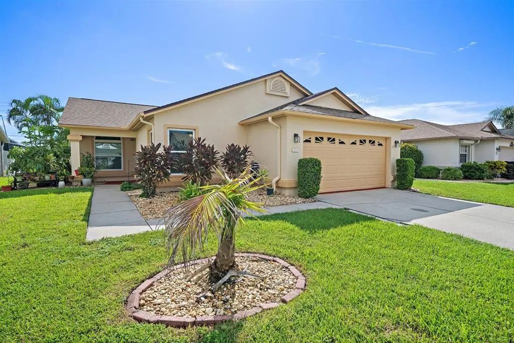 4759 Raintree Street Circle E, BRADENTON