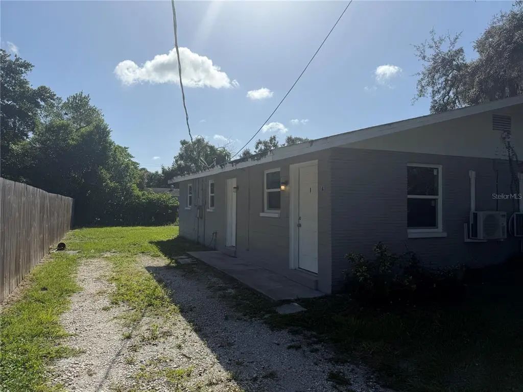 9811 N Jasmine Avenue A, TAMPA