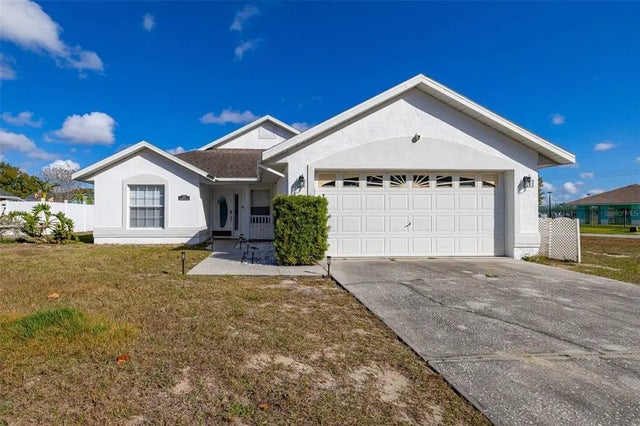 170 Cedarpark Lane, DAVENPORT